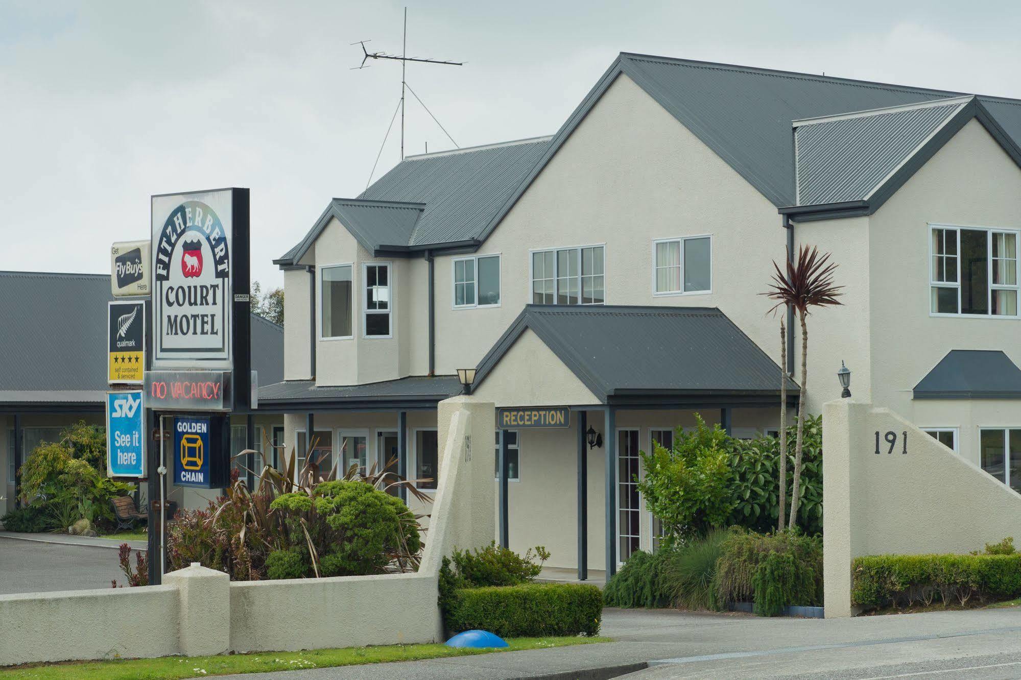 Fitzherbert Court Motel Hokitika Exterior foto